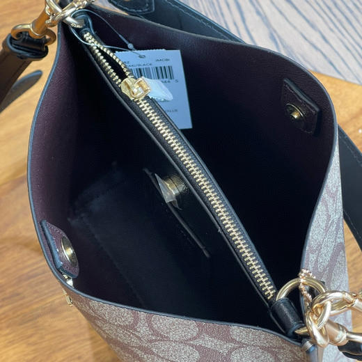 春季特惠💰450 蔻驰C家CA582新款小号经典老花水桶包，新改款 商品图7