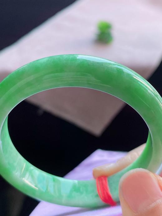 53正圈翡翠手镯 商品图1