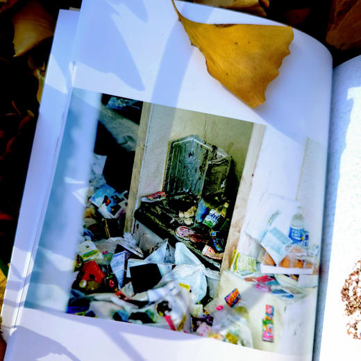 遗物整理师：再现八个时间停止的房间 | 遗物整理师的人生表达！受益终生！每个人的一生，都必不可缺一堂死亡课！ 商品图6