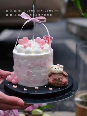 小熊和小兔子的故事