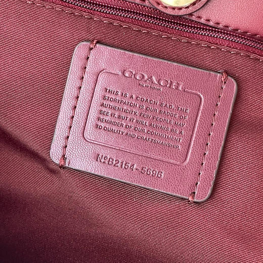 春季特惠💰450 蔻驰City托特包购物袋5696 吸扣设计新款女士托特包/手提/单肩 经典老花包身设计 商品图7