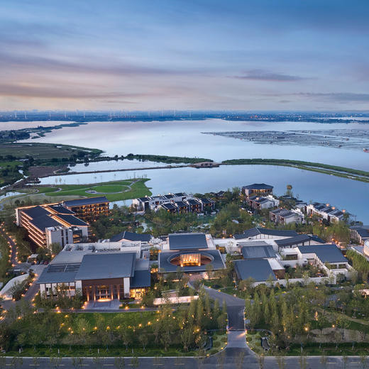 双12大促！1晚/2晚【苏州阳澄湖悦柳酒店】元旦/寒假/春节可用！含未来科幻馆门票/室内汤愈/正餐、专业旅拍，儿童畅玩专属设施~ 商品图5