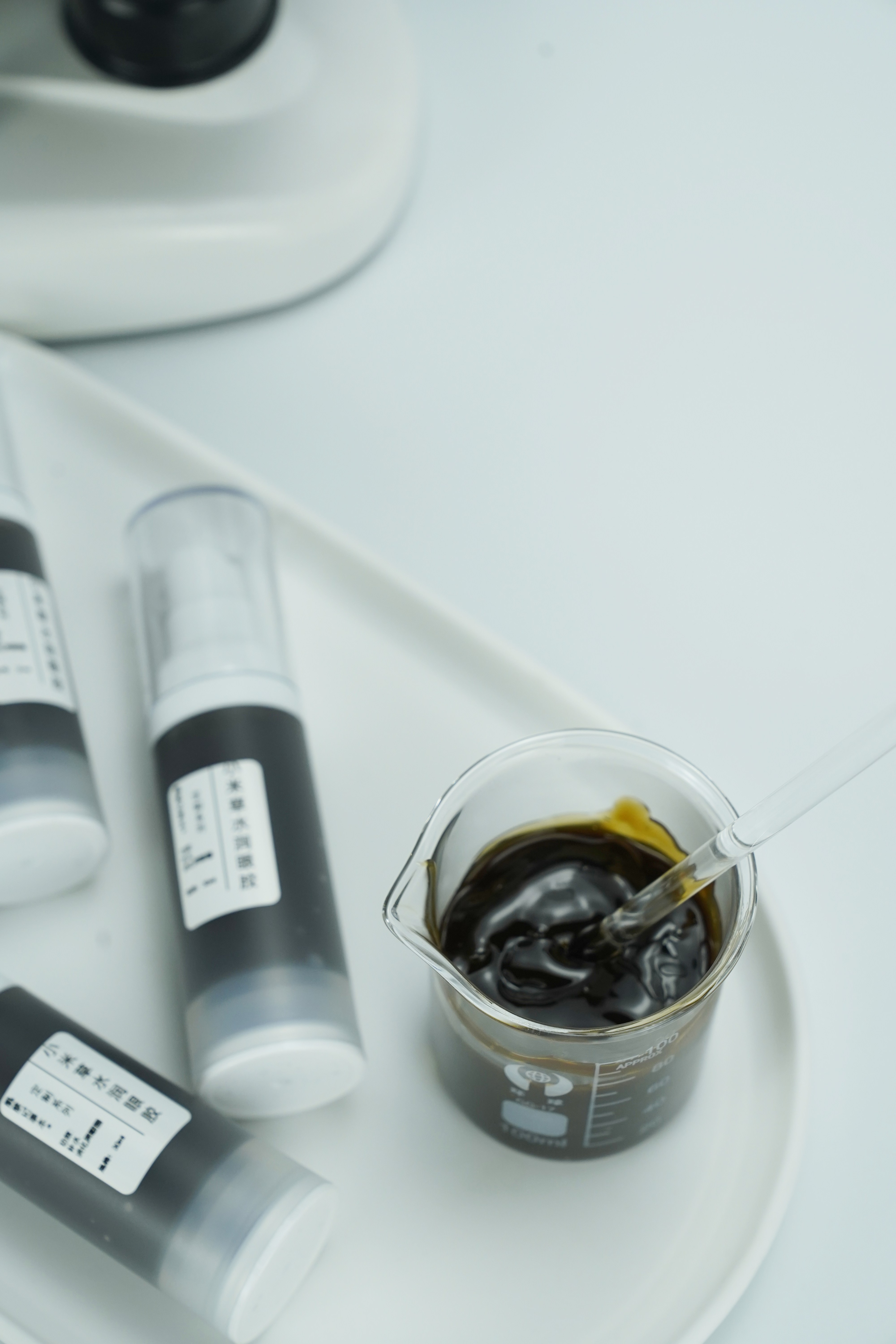 「小米草水润眼胶」极简配方 眼周肌肤深层补水 给眼部做个SPA 改善熬夜黑眼圈