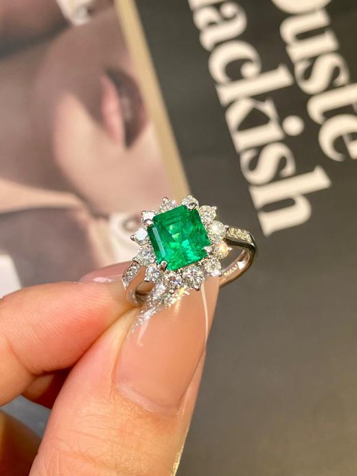 1.67ct刻面祖母绿戒指 商品图2