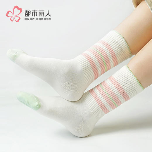 都市丽人29.9元3双中筒袜中精梳棉学院运动常规袜LCHDA6 商品图0