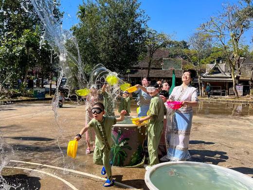 寒假仅余3期有位！速抢【2026寒假 | 奢玩西双版纳亲子6天5晚】4晚洲际+1晚小熊猫庄园，光酒店都值！动植物专家伴游讲解，五星好评爆款！过「高奢」版向往生活！ 商品图9