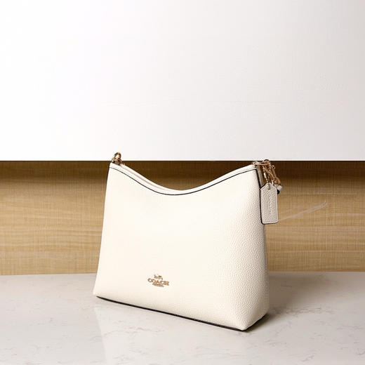 春季特惠💰450 蔻驰蔻家新款腋下包Laurela单肩斜跨手提流浪包CR148 尺寸：28-18-11cm 商品图1