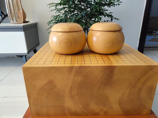 本榧无瑕疵精品、含本榧罐和花梨木底座。稀有规格44cm×47cm×20.3cm 商品图4