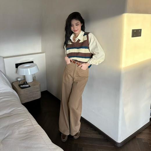 【伊泺杉 早春牛仔裤】春夏百搭色系 满足所有穿搭需求 阔腿直筒版型 修身又显瘦 面料柔软细腻又贴肤 商品图3