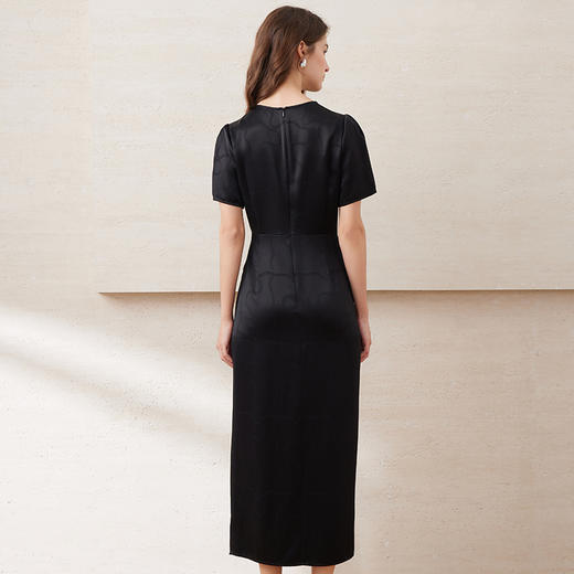 EITIE爱特爱夏季新品纯色百搭洋气褶皱收腰连衣裙7707437 商品图6