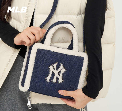 MLB毛绒大标时尚百搭手提包托特包3AORS0746【无货退款介意勿拍】 商品图3
