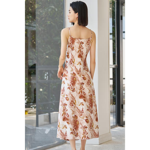 米思阳2026春季新款知性优雅吊带连衣裙设计感印花内搭裙子女5456 商品图2