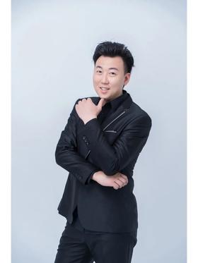 通知：建了个钢琴交流群，40岁以上免费学指法、乐谱乐理，名额有限，速进！