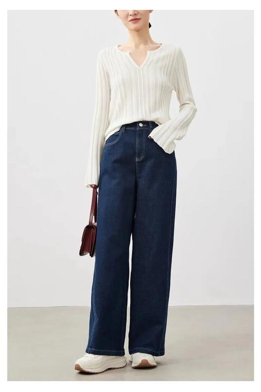 【肌理坑条喇叭袖针织衫】轻社交氛围 精致实穿 为你加持春天的优雅~~ 商品图2