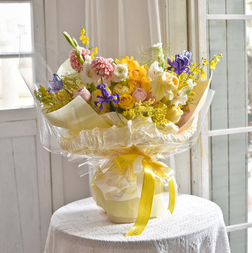 《和煦春风》大花蕙兰暖色系大花束 商品图3