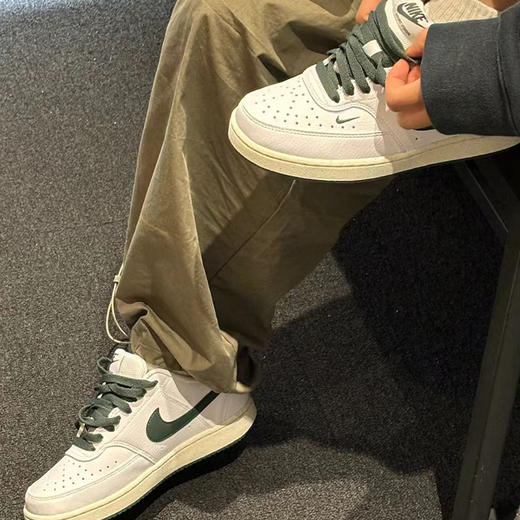Nike/耐克COURT VISION 白绿复古板鞋女鞋空军休闲鞋FV9952-101 商品图0