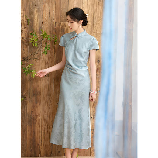 三彩【云兰序梦】2025春季新款新中式旗袍连衣裙缎面提花鱼尾长裙C 商品图2