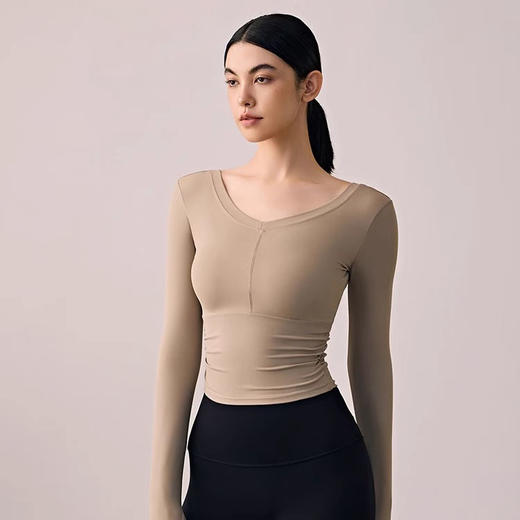 跃牌【倚窗听雨】系列 NUF新款瑜伽服上衣女带胸垫褶皱紧身显瘦长袖T恤CX80 商品图0