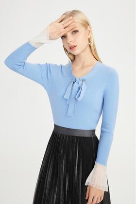 LILY 白色压褶袖口蓝色针织上衣 11610