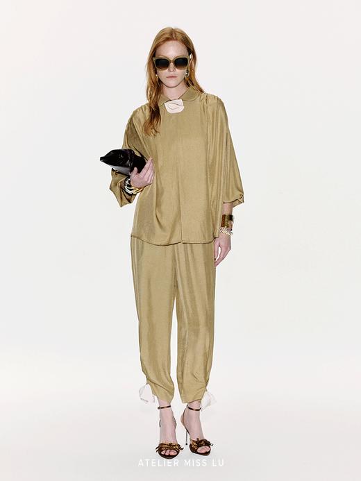 【流光金焰】蝴蝶结点缀收口醋酸锥形裤 商品图3