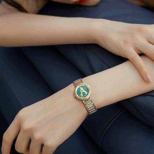 【情人节礼物，顺丰速达】VERSACE范思哲时尚轻奢手表女士石英女表 商品图1