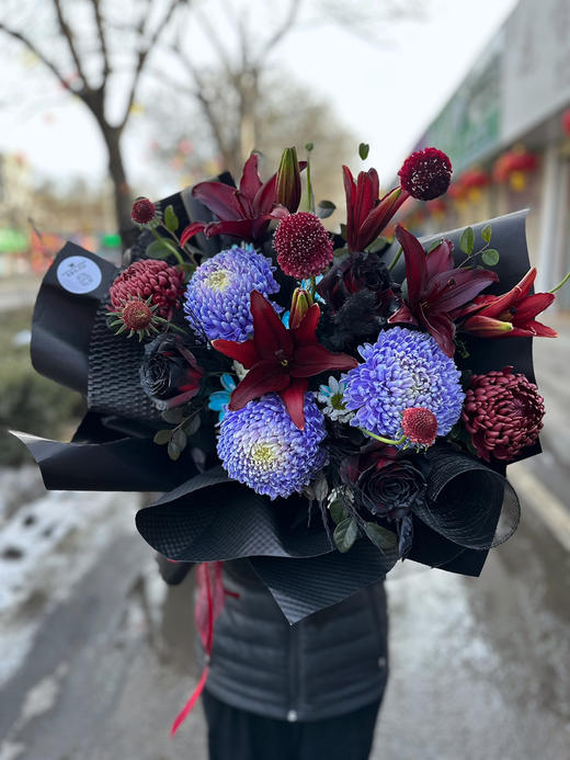 混搭牡丹菊，黑骑士玫瑰，插花泥花束 商品图1