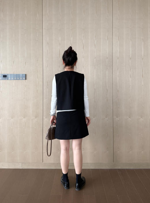 25早春--高品质西装马甲+半裙 套装【包邮+三天无理由退换】 商品图7