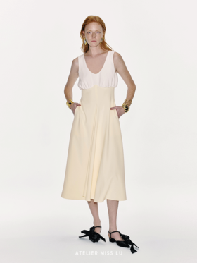 【日出维纳斯】撞色超高腰弧线拼接收腰大摆连衣裙