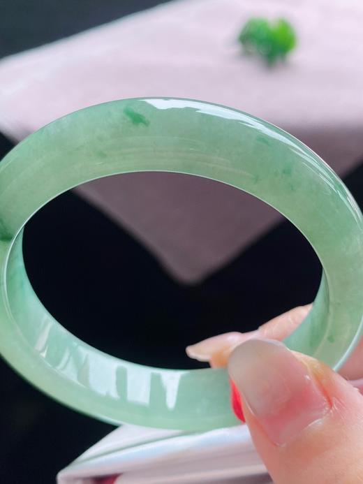 53正圈翡翠手镯 商品图0