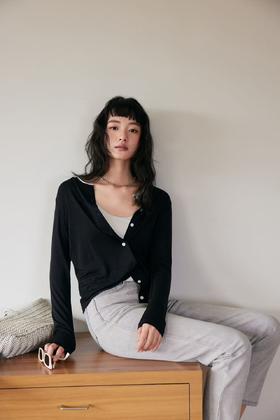 【MIU系法式圆领撞色开衫】韩系女神风格，上身秒变纸片人，进口莱赛尔+醋纤+美利奴羊毛面料，触感亲肤，4色任选，