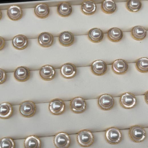 日月轮丨正品实拍6A强光天然扁圆淡水珍珠白蝶贝镶嵌S925银针耳钉 商品图1