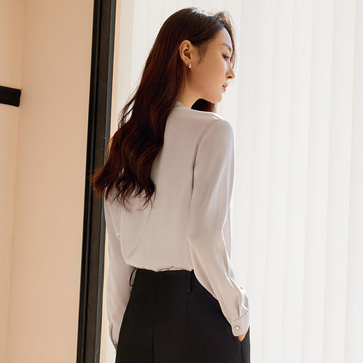 玳莎重磅真丝小立领衬衫女2025年春季新款百搭宽松通勤长袖上衣  FA31304 商品图3