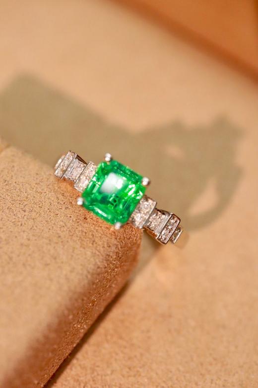 1.17ct刻面祖母绿戒指 商品图2