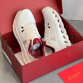 On昂跑蛇年限定款！高颜值 情侣款低帮防滑耐磨运动休闲跑步鞋