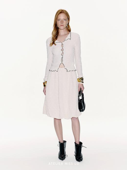 【呼吸泡芙】泡泡肌理撞色纽纽花边设计上衣 商品图1