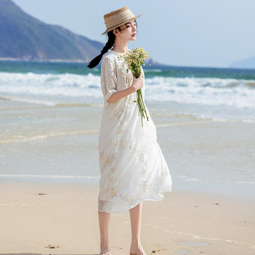 HM-S496新中式盘扣洋气改良连衣裙 春新款苎麻花朵刺绣A字长裙圆领木耳边 商品图2