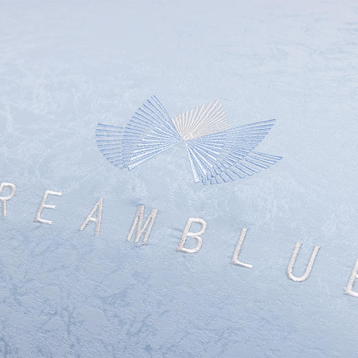 多喜爱 60S全棉色织提花四件套 星晚【绣花工艺】【礼盒包装】60S新绒棉 静谧·星空蓝 高支高密 轻奢提花 商品图5