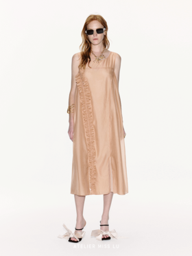 【橘子海】不对称立体压褶花边设计廓形薄纱连衣裙