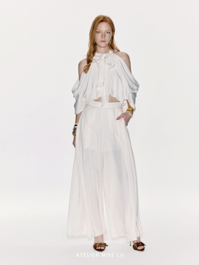 【预谋邂逅】垂荡露肩设计飘带醋酸上衣