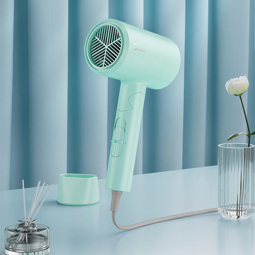 【分仓直发包邮】美的负离子吹风机MB-AJ0701 商品图0