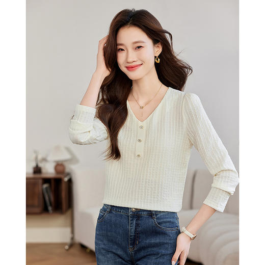 CC-QL-Y8551白色冰丝打底衫女春秋装2025新款洋气内搭薄款正肩长袖t恤上衣服 商品图3