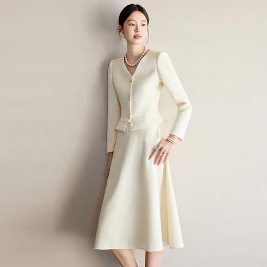IWY/米色西装套装女高级感美容院接待职业套裙秋冬通勤商务裙工作服25CS708 商品图3