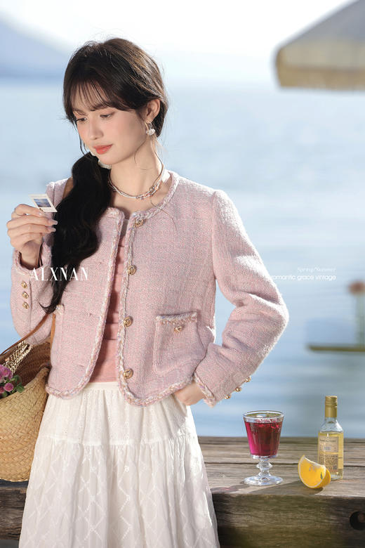 鹿向南 「千金玛德琳」 粉色短外套L52810 商品图5