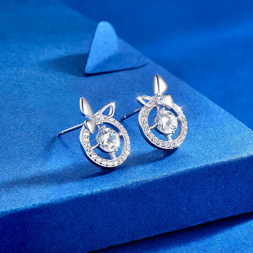 卡蒂罗/KADER 兔兔蝴蝶结耳钉 童话梦境系列 魔法苹果造型萌兔耳朵甜美可爱蝴蝶结设计纯银耳饰 闺蜜款 商品图4