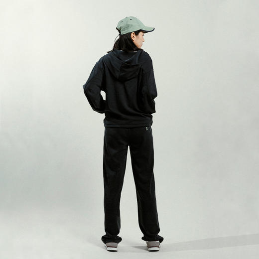 【春夏上新-福利特惠】ACMEITEM 爱棵米 开衫连帽卫衣外套落肩坑纹百搭宽松长袖运动 上衣 GAG2310928A 商品图3