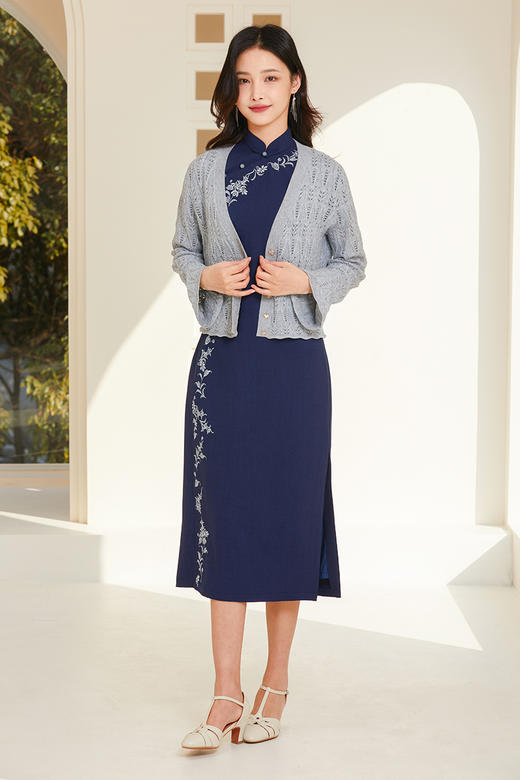 逸红颜明月优选 #蹁跹蝴蝶开衫【春笺】45支羊毛混纺，手工镂空钩花珠片开衫 商品图10