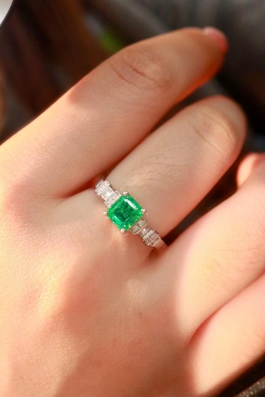 1.17ct刻面祖母绿戒指 商品图4