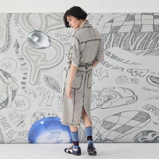 谜底牛仔连衣裙短袖2025春新品复古风H型衬衫式中长裙子251ML0148 商品图2