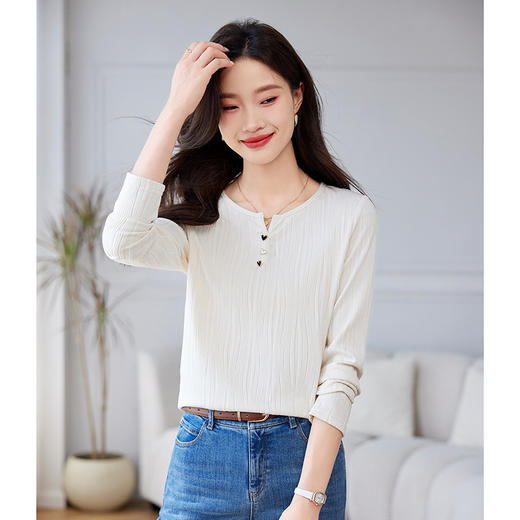 CC-QL-Y8551白色冰丝打底衫女春秋装2025新款洋气内搭薄款正肩长袖t恤上衣服 商品图2