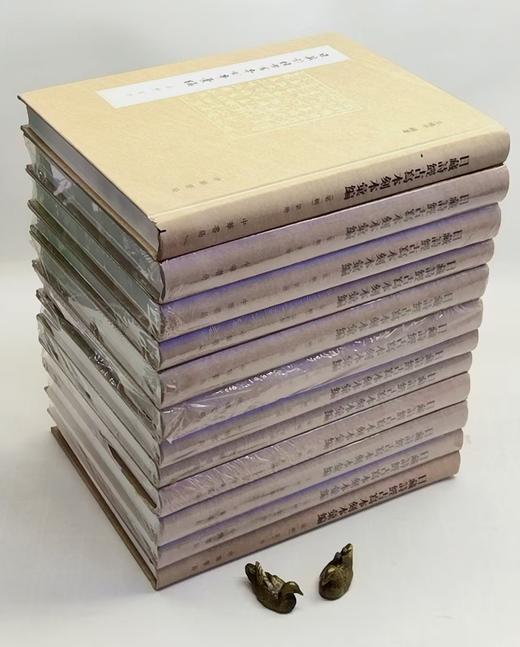 《日藏诗经古写本刻本汇编第一辑(精装）（ 全12册）》，作者：王晓平主编，中华书局出版社，2016年1月一版一印，定价：3800，售价：1400（包邮）偏远地区除外。

王晓 商品图2